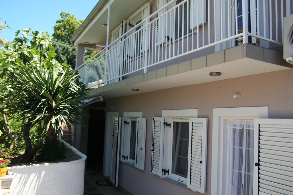 Apartments Soldo Pinezići Exterior foto